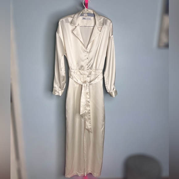Zara Cream Satin Effect Jumpsuit size small - Picture 2 of 5